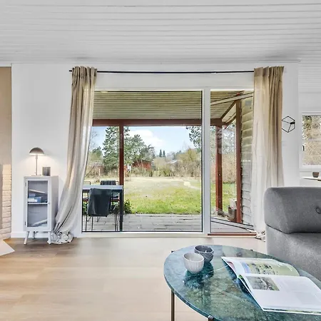 Vakantiehuis Stunning In With Wifi Eskebjerg